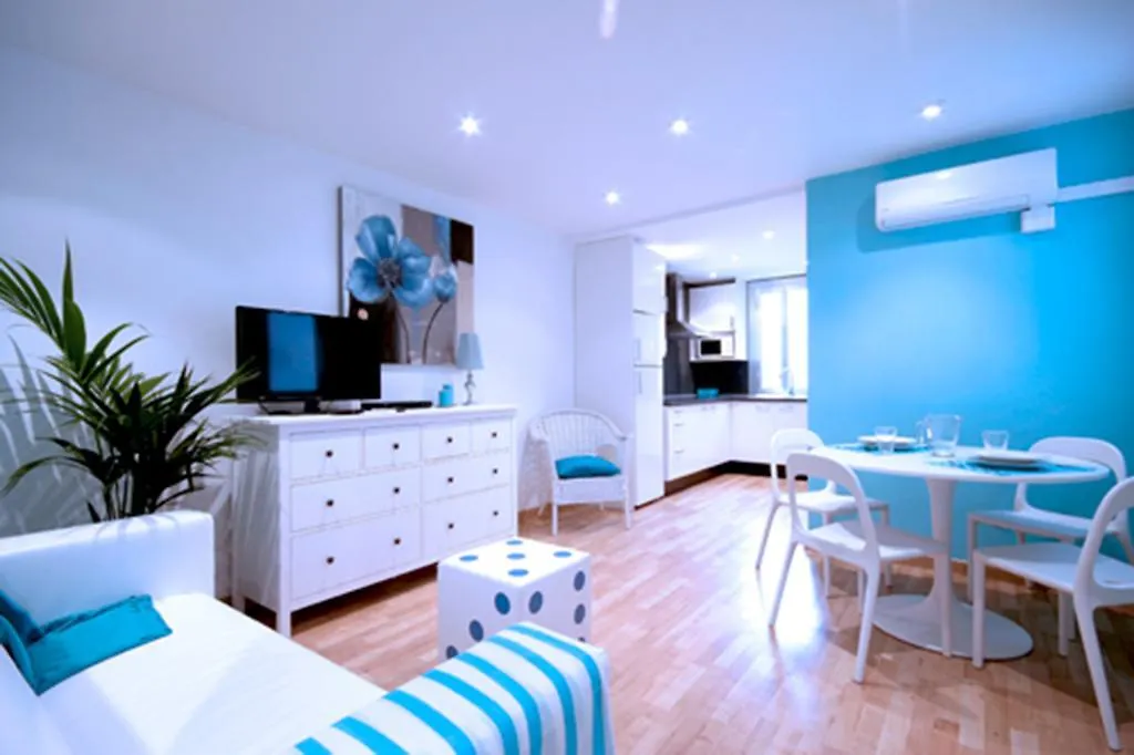 Cosmopolitan Apartment Barcelona Spain